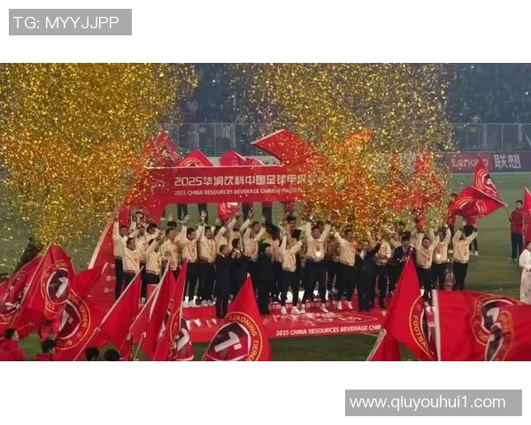 辽宁铁人勇夺2025赛季中甲联赛冠军提前两轮锁定荣耀之路 辽宁铁人勇夺2025赛季中甲联赛冠军提前两轮锁定荣耀之路