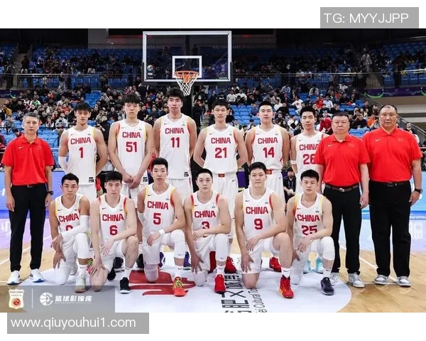 现代篮球阵容配置的重要性男篮首发阵容展现强大实力