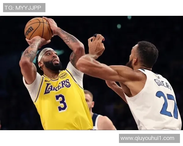 戈贝尔强调球队需提升得分手积极性与比赛节奏融合能力 戈贝尔强调球队需提升得分手积极性与比赛节奏融合能力