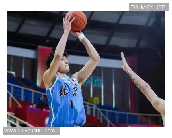 瀚森被下放引热议青岛队记者称年轻球员应多锻炼或将重返主场对阵国王 瀚森被下放引热议青岛队记者称年轻球员应多锻炼或将重返主场对阵国王