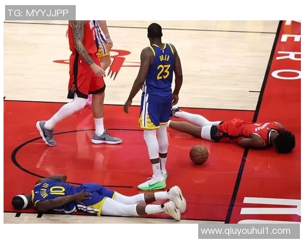 乌度卡称赞阿门表现出色助攻篮板双双亮眼并成功限制布克