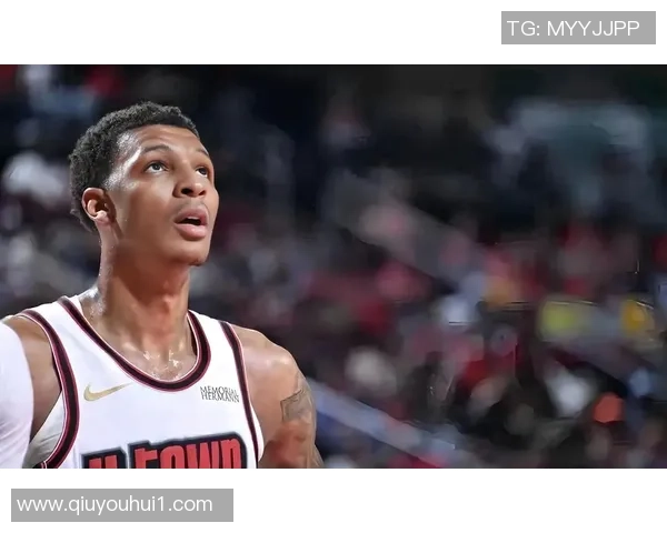 尽管三分球失准大球依然贡献7篮板5助攻展现全能表现