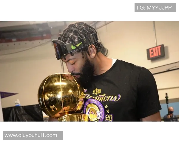 美媒曝光浓眉身材变化引热议达拉斯之行或成关键因素