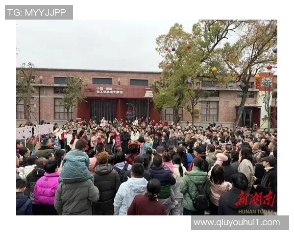 江苏省体育局宣布苏超前八名将获奖金明年赛事将继续举行